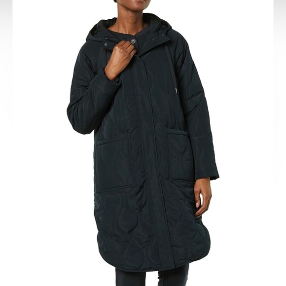 Amazon Essentials Jackets & Blazers - NWT Amazon Essentials Womens Water Repellent Mid-Length Quilted Hooded Coat